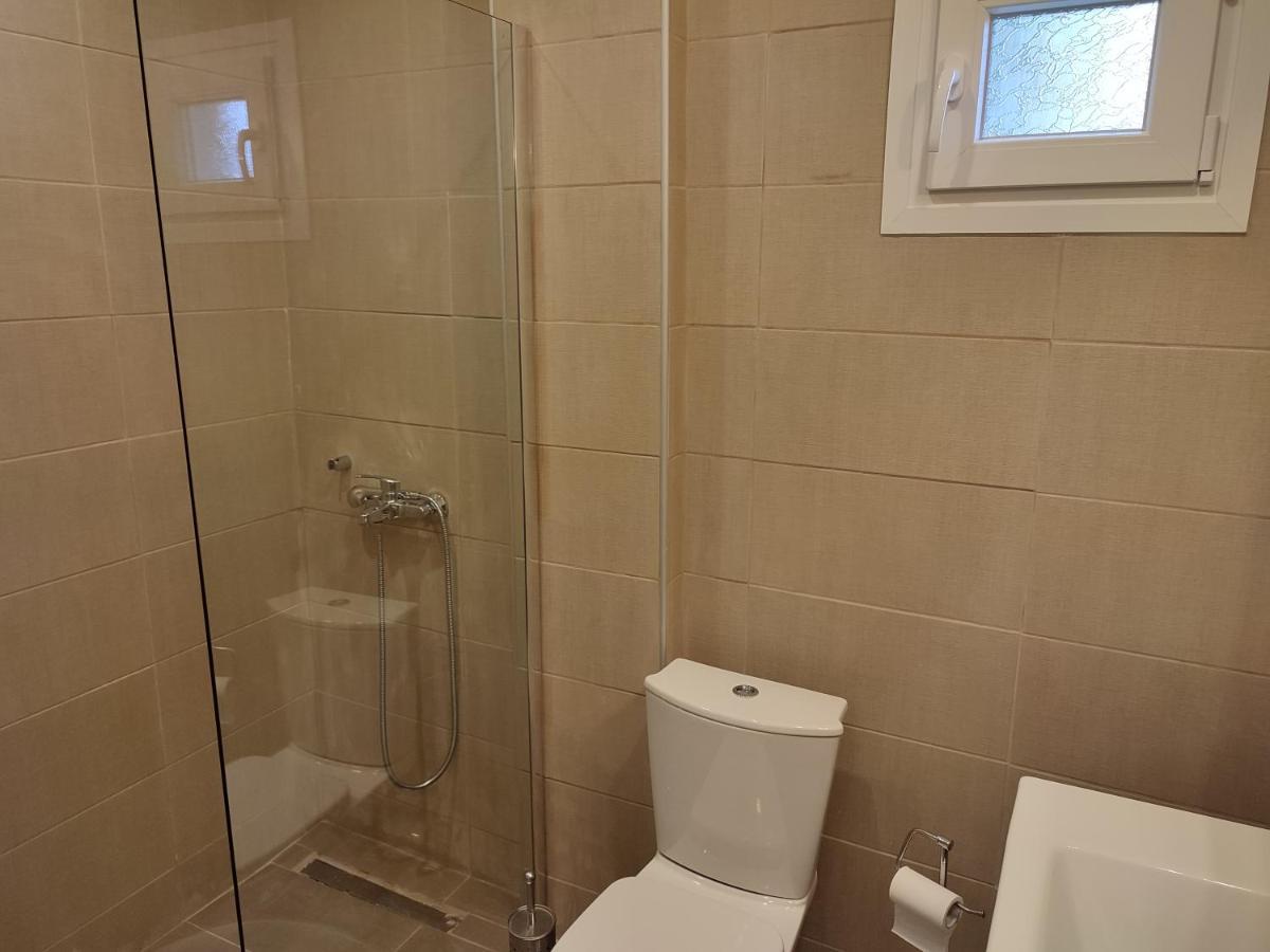 Estrella Rooms Nea Kallikrateia Esterno foto