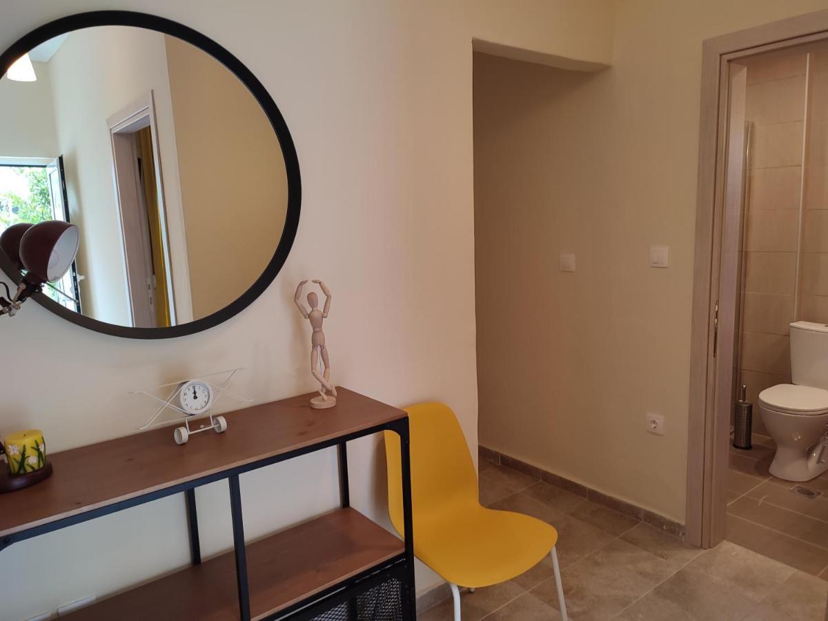 Estrella Rooms Nea Kallikrateia Esterno foto
