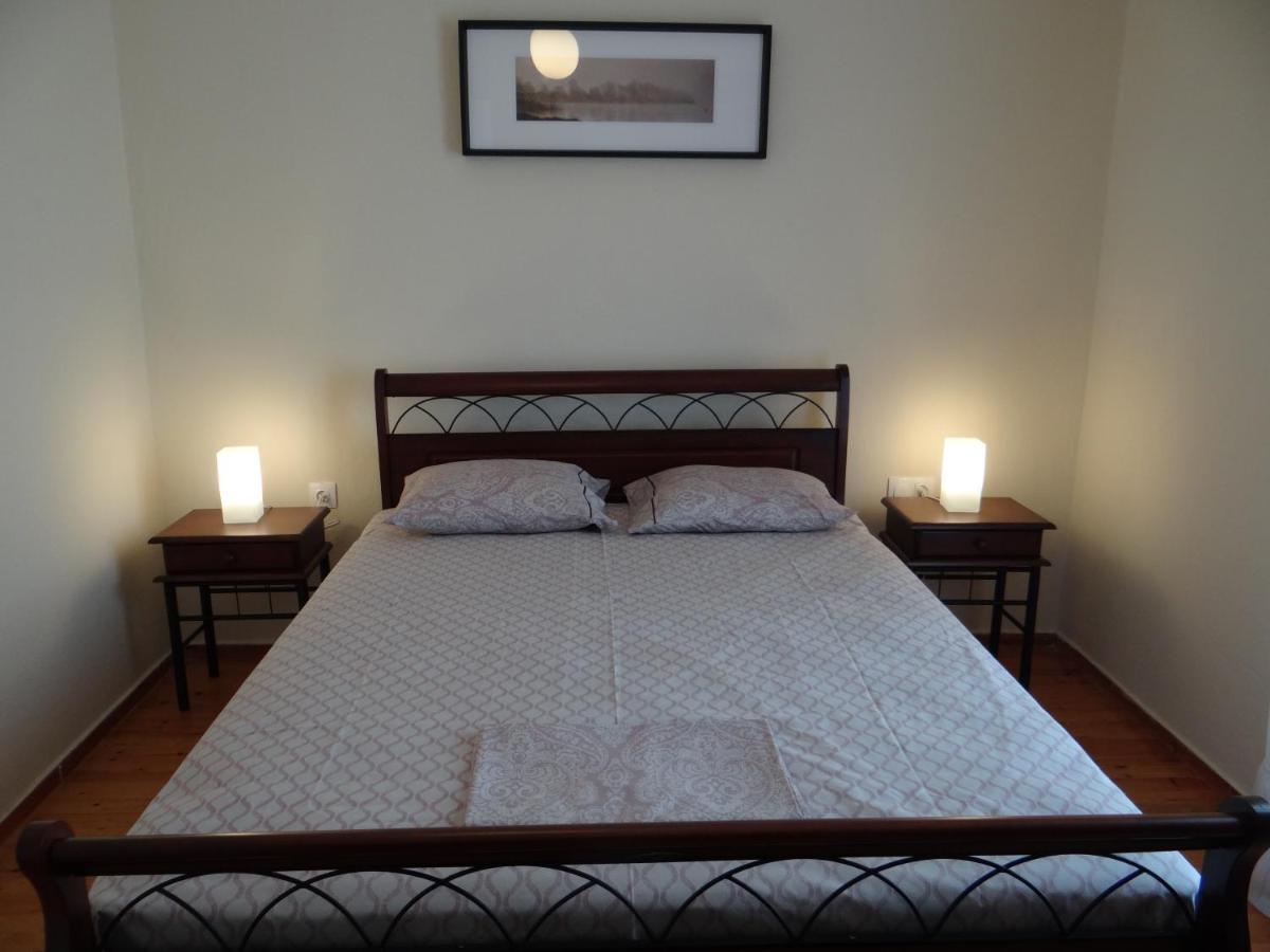 Estrella Rooms Nea Kallikrateia Esterno foto